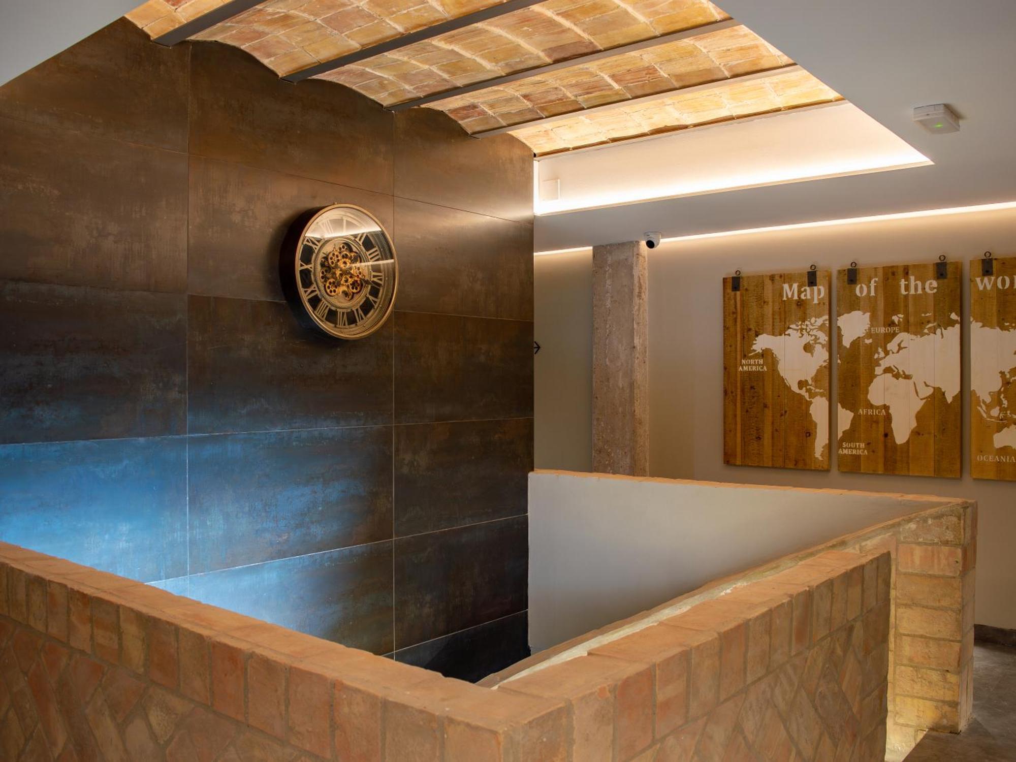Guastavino By Alma Suites Valencia Exterior photo